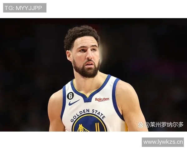 勇士在惊心动魄的对决中以129比128险胜掘金展现强大韧性与团队合作精神 勇士在惊心动魄的对决中以129比128险胜掘金展现强大韧性与团队合作精神